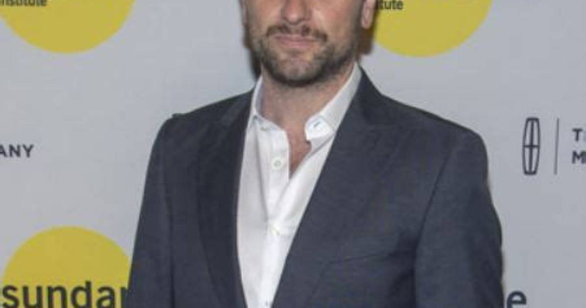 Matthew Rhys Height