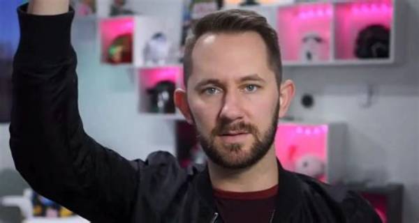 Matthias Net Worth