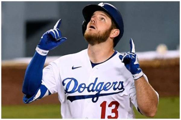 Max Muncy Net Worth