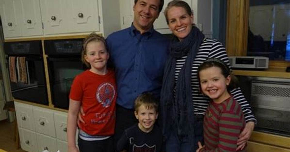 Meet All of Steve Bullock’s Children, Has 2 Daughters and a Son