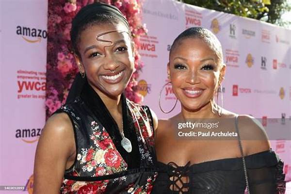 Meet Chante Moore Daughter Sophia Hardison and Son.