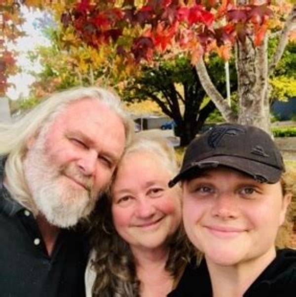 Meet Danielle Macdonald Parents Bill and Franca Macdonald