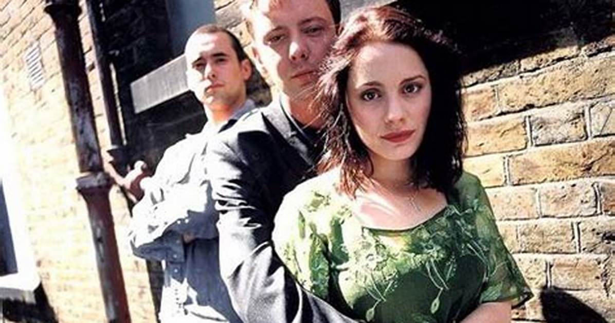 Meet Lila Geary – Photos of Laura Fraser’s Daughter with Husband Karl Geary