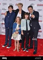 Meet Odette Ruffalo – Photos of Mark Ruffalo’s Daughter with Wife Sunrise Coigney