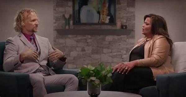 Meet the Veteran Tv Host Who Conducts the 'Sister Wives' Tell All Interviews
