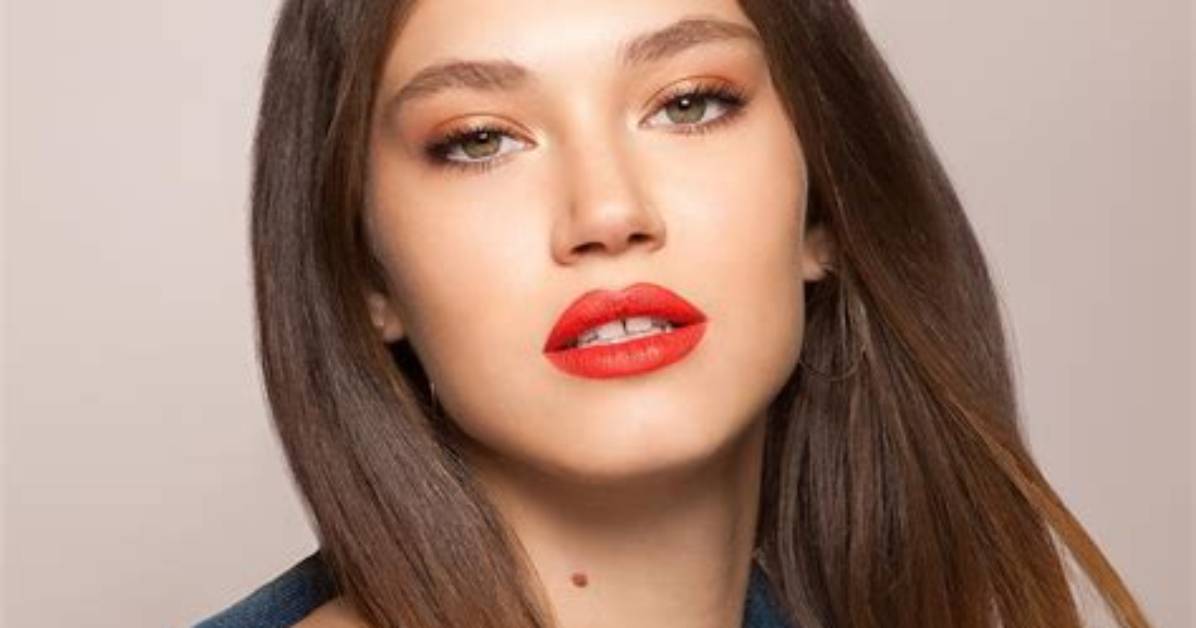 Melisa Senolsun – Biography, Facts & Life Story