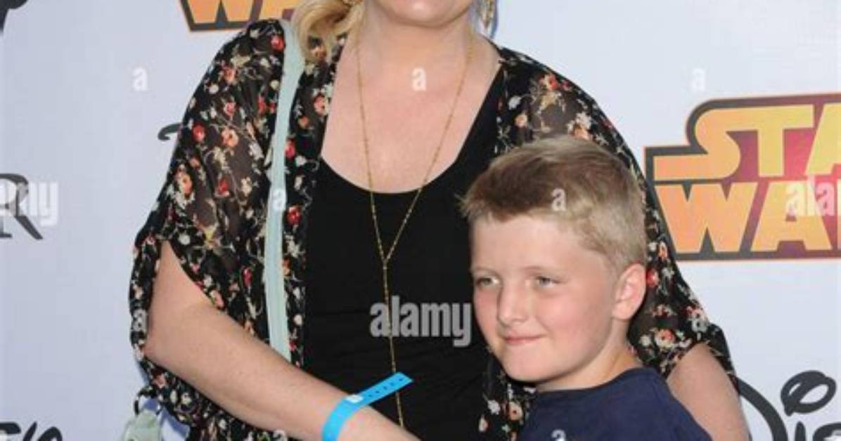 Melissa Peterman Children Son Riley David Brady | Wikipedia and Age