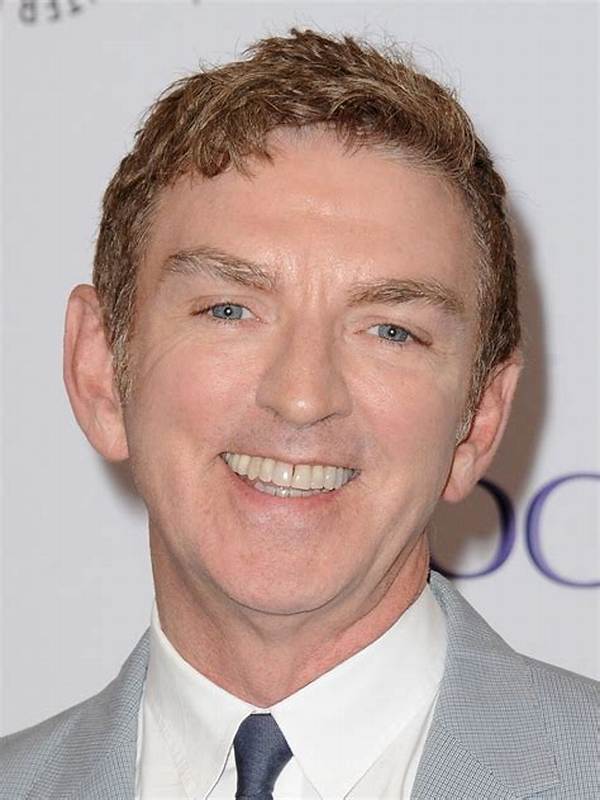 Michael Patrick King – Director, Writer, Producer | What Is His Nationality and Ethnicity? Wiki, Age, Height, Net Worth, Relationship, Ethnicity, Career