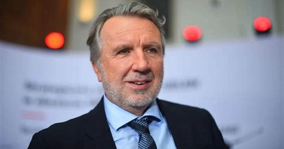 Michal Solowow Net Worth