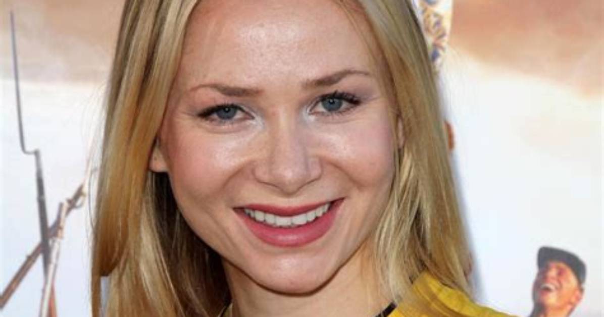 Mika Boorem Height