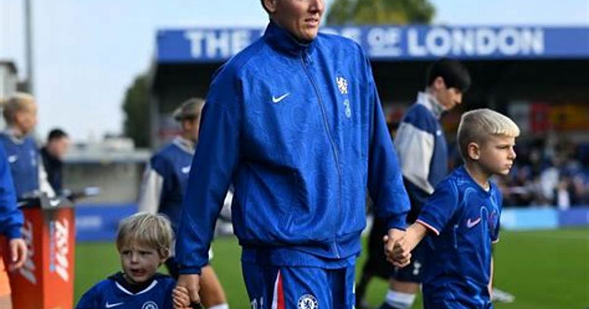Millie Bright Sexuality and Gender: Is She Lesbian? Family and Net Worth Explained