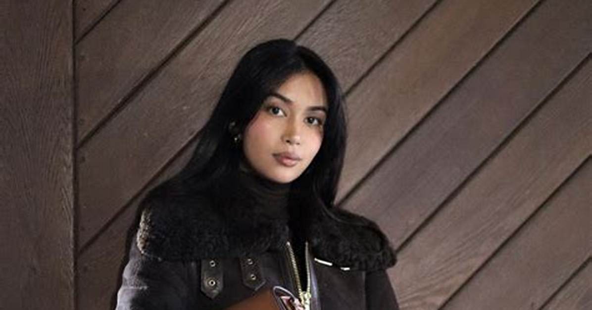 Mishti Rahman – Model, Blogger | Wiki, Age, Height, Net Worth, Relationship, Ethnicity, Career