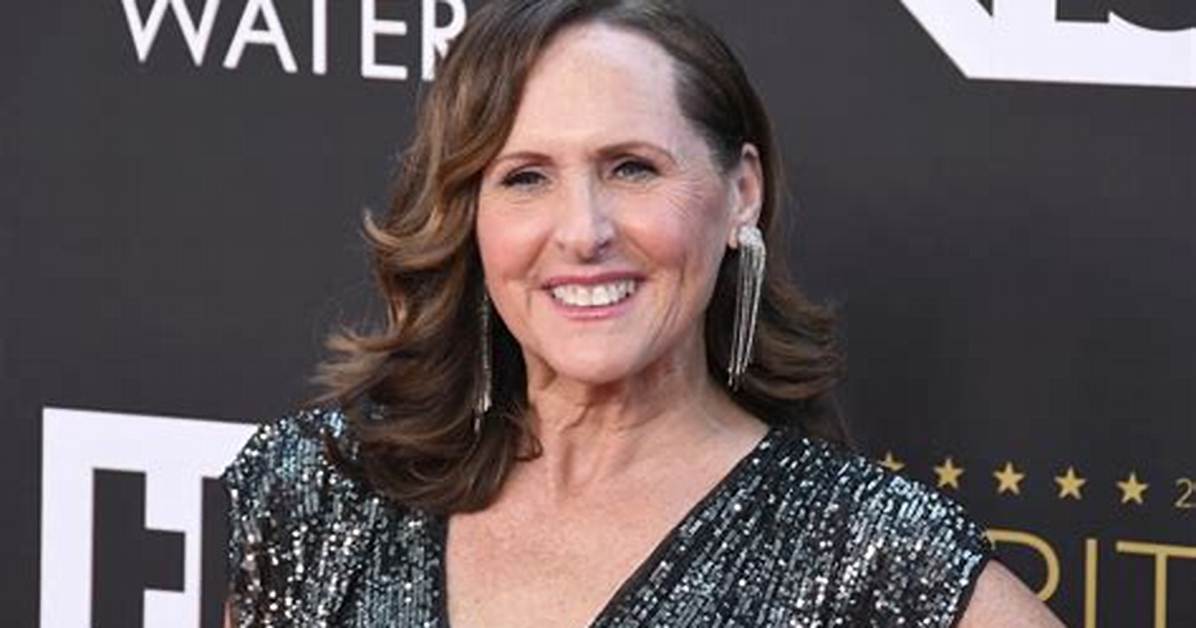 Molly Shannon Net Worth – How Much Is Shannon Worth?