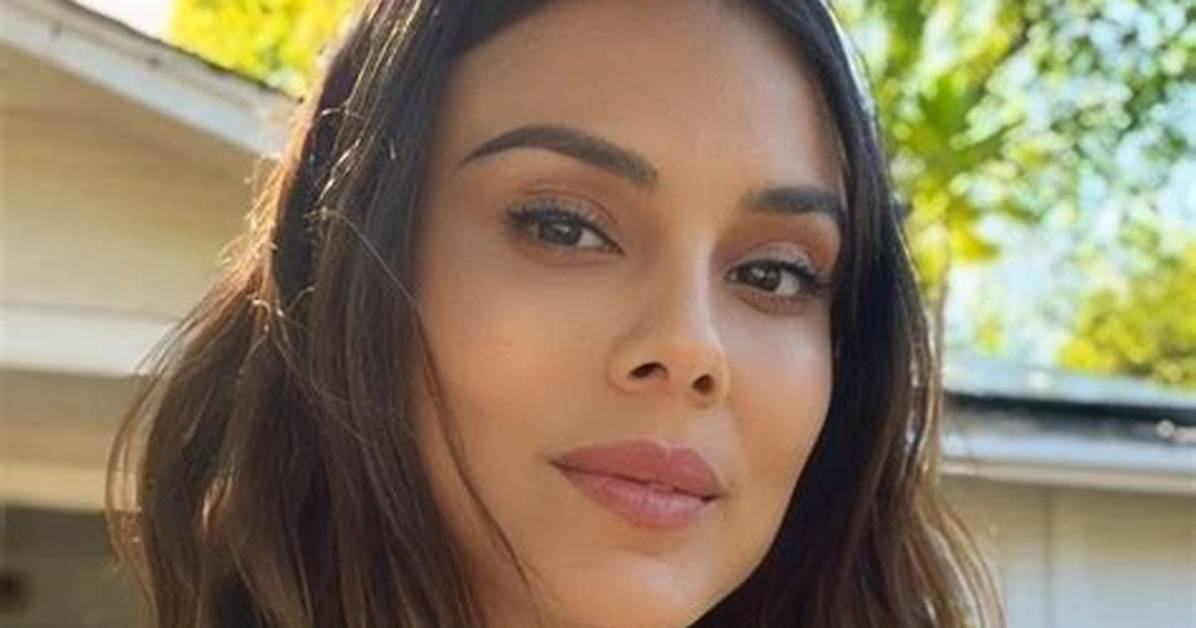 Nathalie Kelley Is More Than the Beauty on 'The Baker and the Beauty'