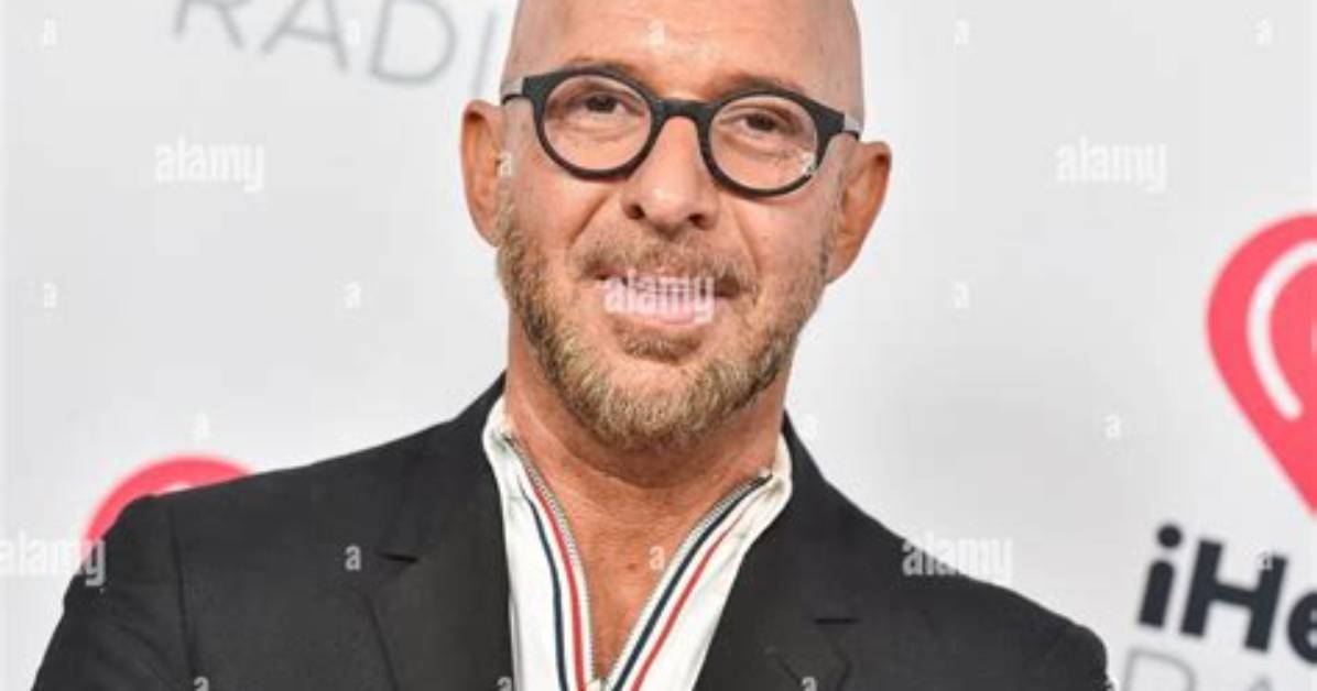 Neil Strauss Net Worth 2024