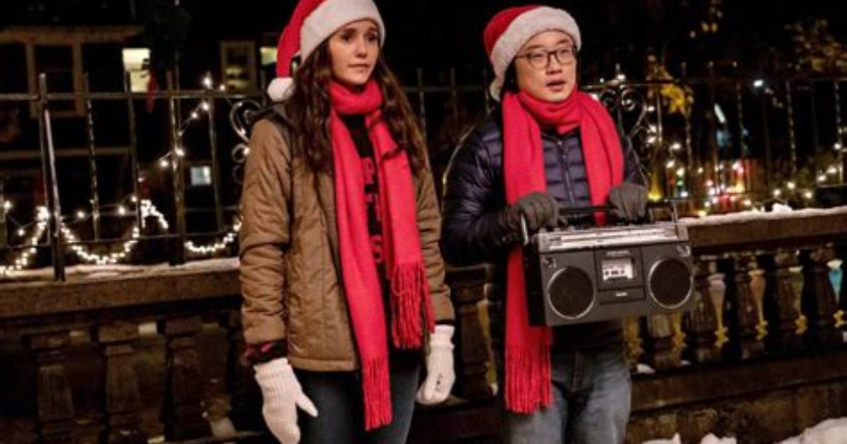 Netflix's 'Love Hard' Kind of Sounds Like It's Based on a Book