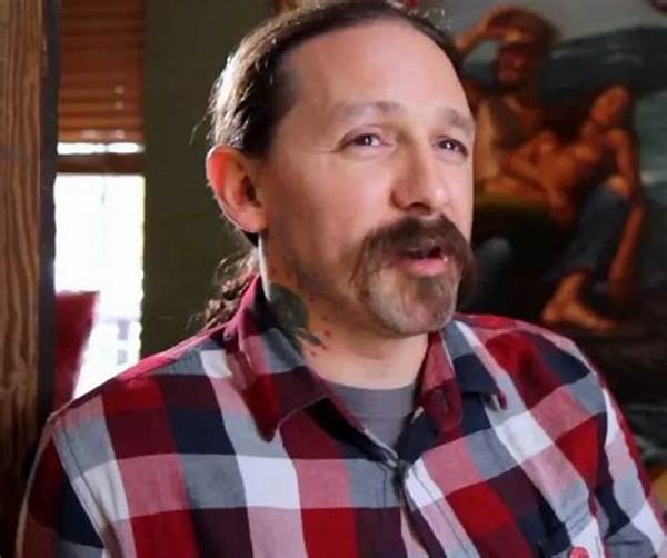 Oliver Peck | Bio, Age, Net Worth, Relationship, Career