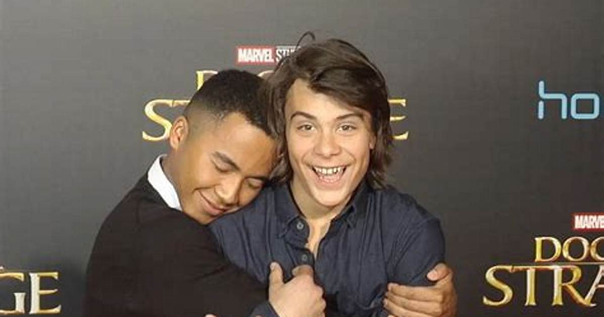 Pearce Joza- Wiki, Net Worth, Girlfriend, Height, Career