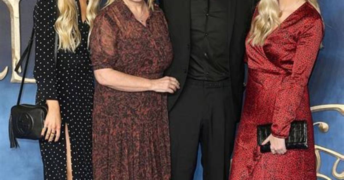 Phillip Schofield Wife Illness: Is Stephanie Lowe Sick?