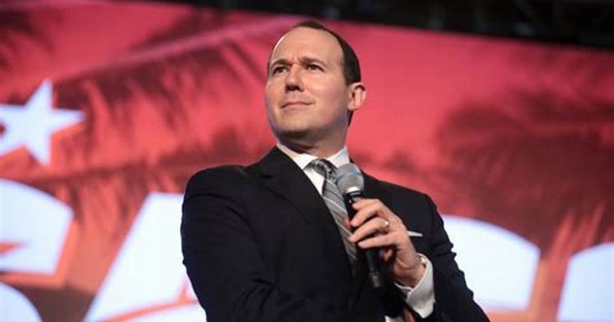 Raymond Arroyo Fox News, Bio, Age, Height, Family, Wife, Education, Salary, and Net Worth