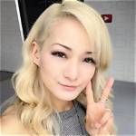 Reina Scully Net Worth