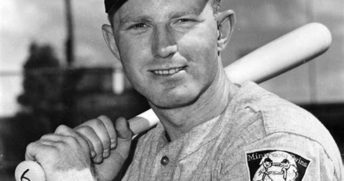 Rich Rollins – What Is Rich Rollins Baseball Card? Age, Bio, Wiki, Career, Net Worth, Team, Nationality & Stats
