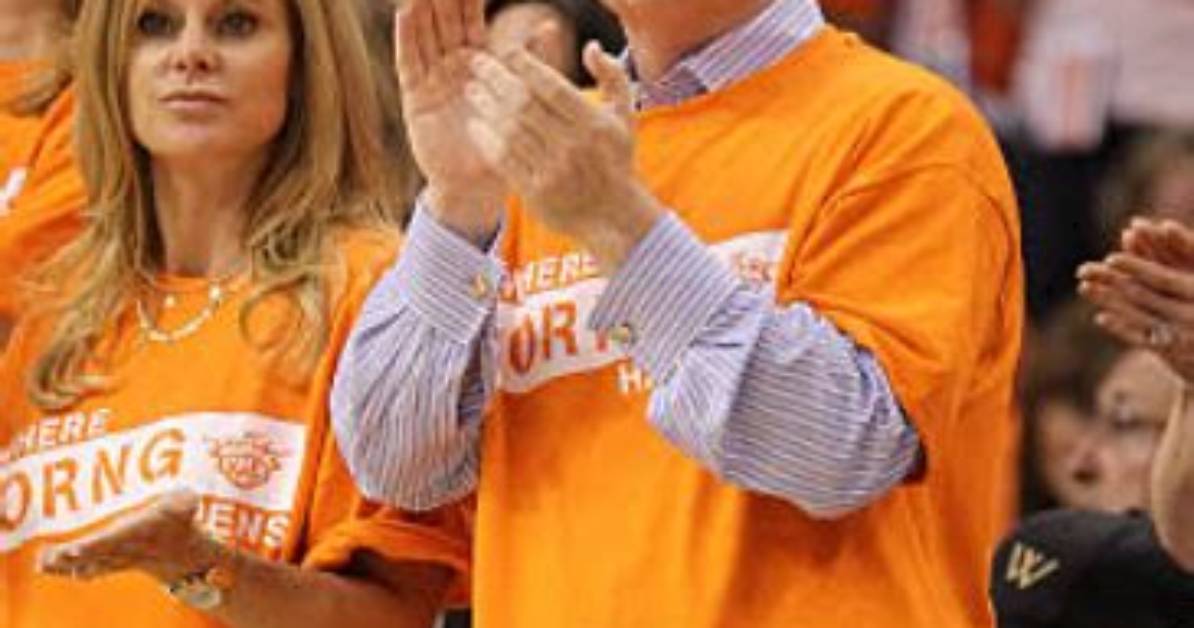 Robert Sarver’s Wife Penny Sanders – Involvement in Charity and Career