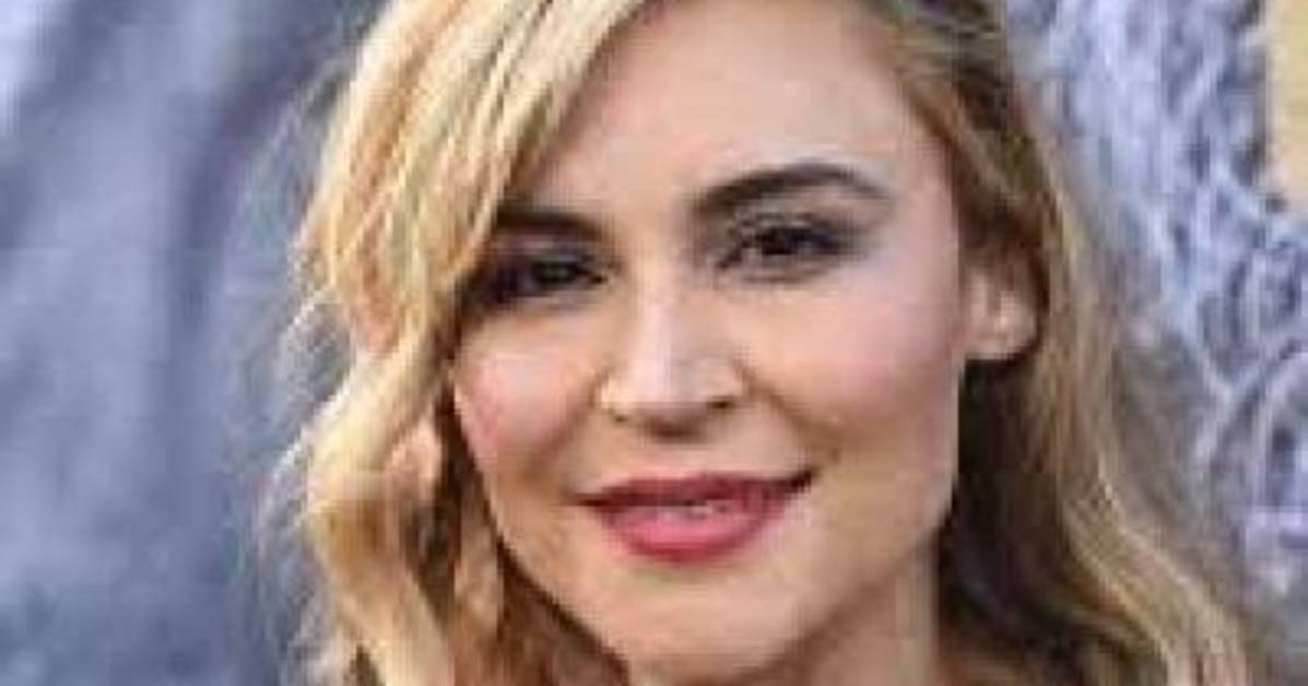Samaire Armstrong: Bio, Net Worth, Boyfriend, Height and Career