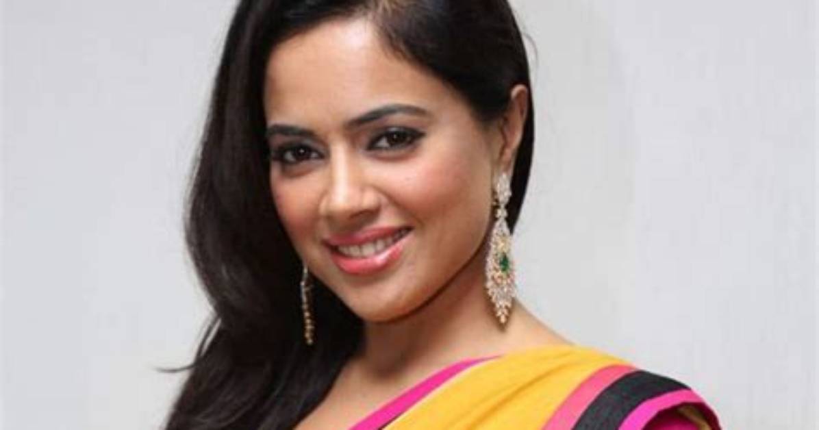 Sameera Reddy – Biography, Facts & Life Story