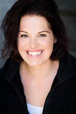 Sarah Brokensha – Actress | Wiki, Age, Height, Net Worth, Relationship, Ethnicity, Career