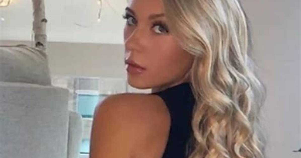 Sarah Houchens-Model & Social Media Influencer| Net Worth – Age, Height, Career, Wiki & Biography