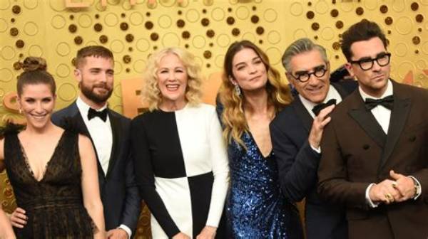 Schitts Creek Cast: Who Are the Actors Behind the Characters?