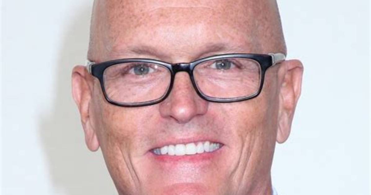 Scott Van Pelt | Sportscaster Look Like in Long Hair, Health Update