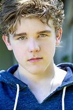 Sean Ryan Fox Movies, Songs, Bio, Wiki, Age, Girlfriend, and Net Worth