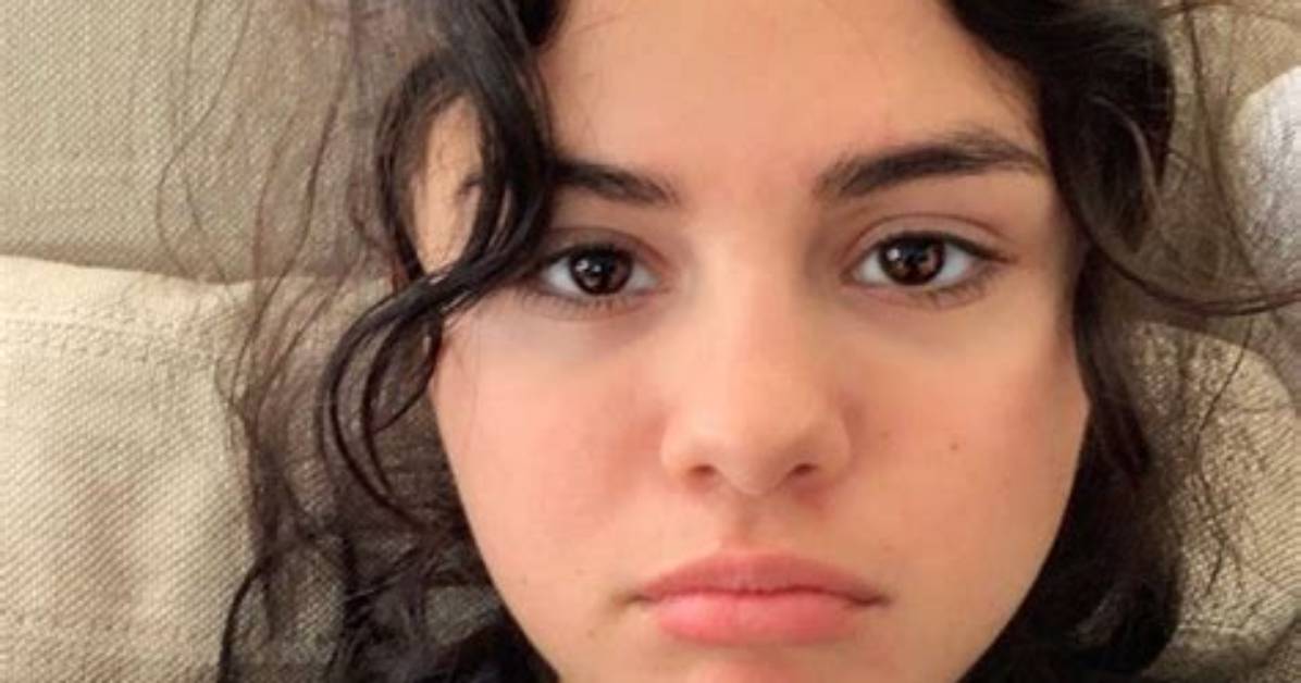 Selena Gomez No Makeup — Pics!