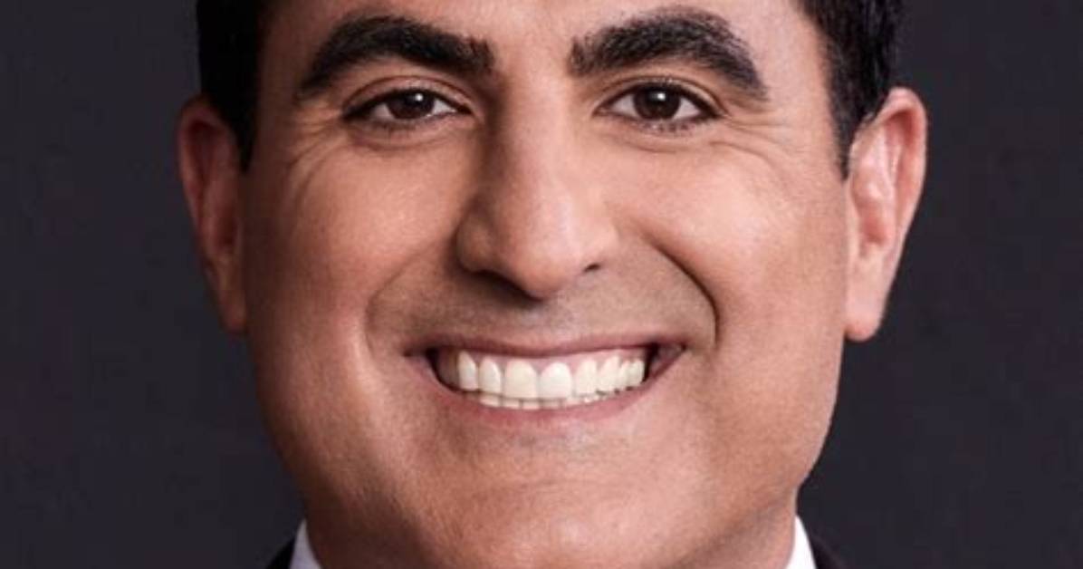 'Shahs of Sunset' Star, Reza Farahan, Assures Us He's Not Broke