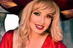 Sharon La Hechicera Net Worth