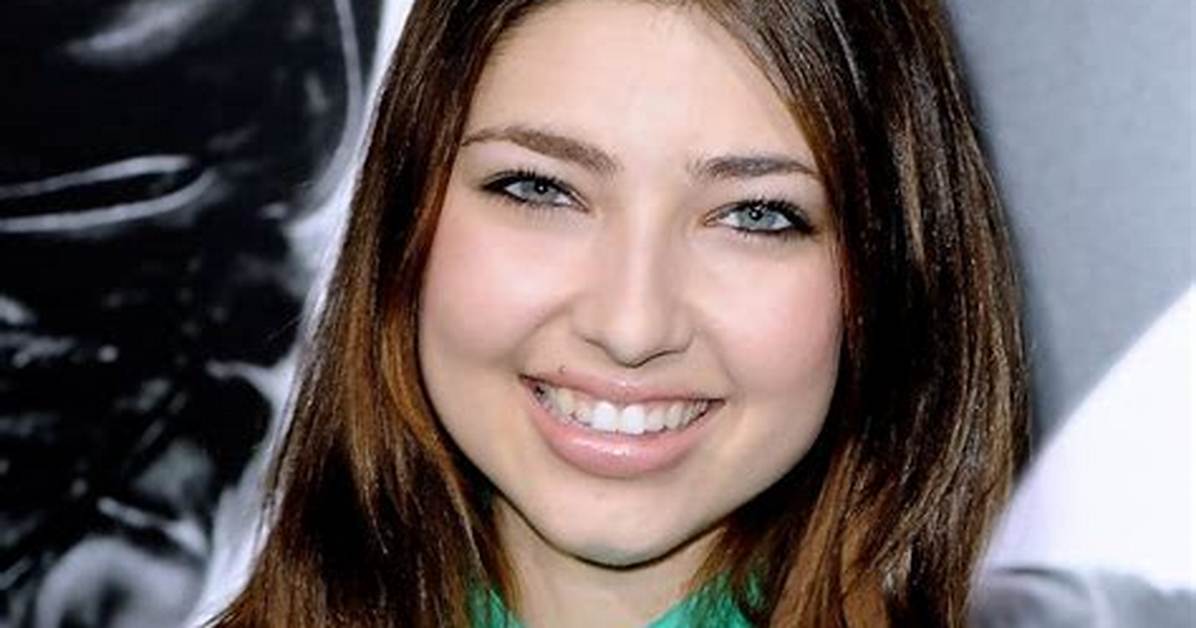 Shelby Young Net Worth