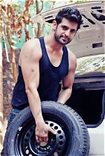Sid Makkar – Biography, Facts & Life Story