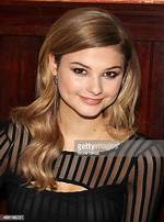 Stefanie Scott