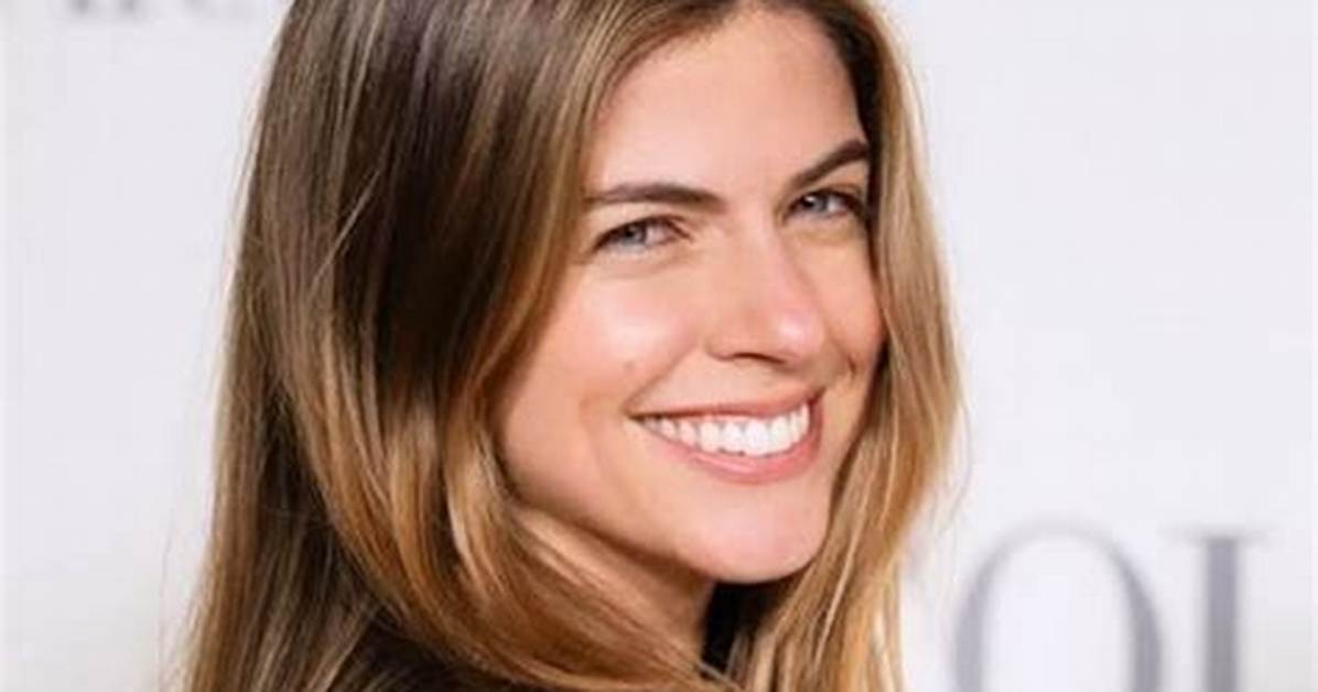 Stephanie Cayo