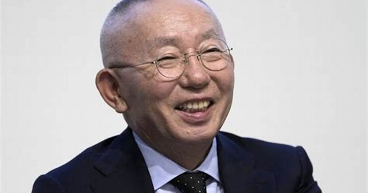 Tadashi Yanai Net Worth