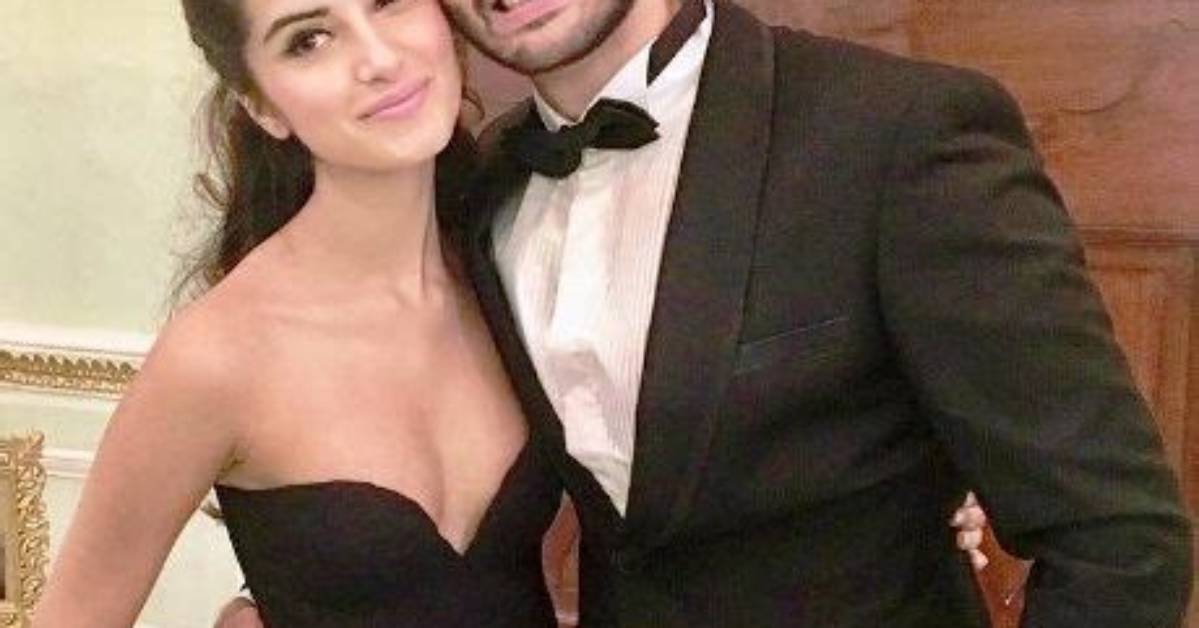 Tara Sutaria Height