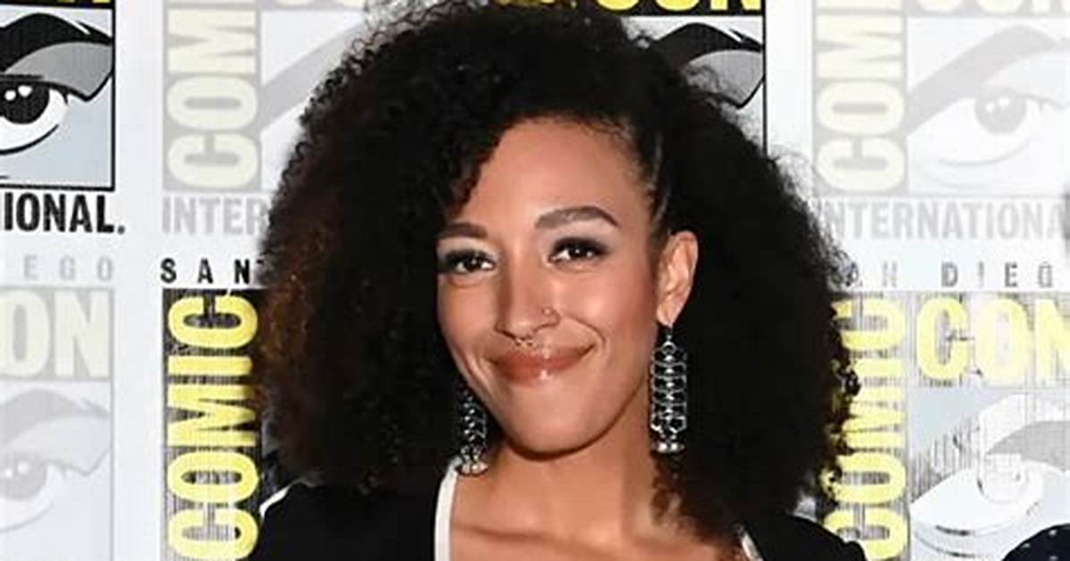 Tawny Newsome Bio, Wiki, Age, Parents, Husband, Space Force, and Net Worth