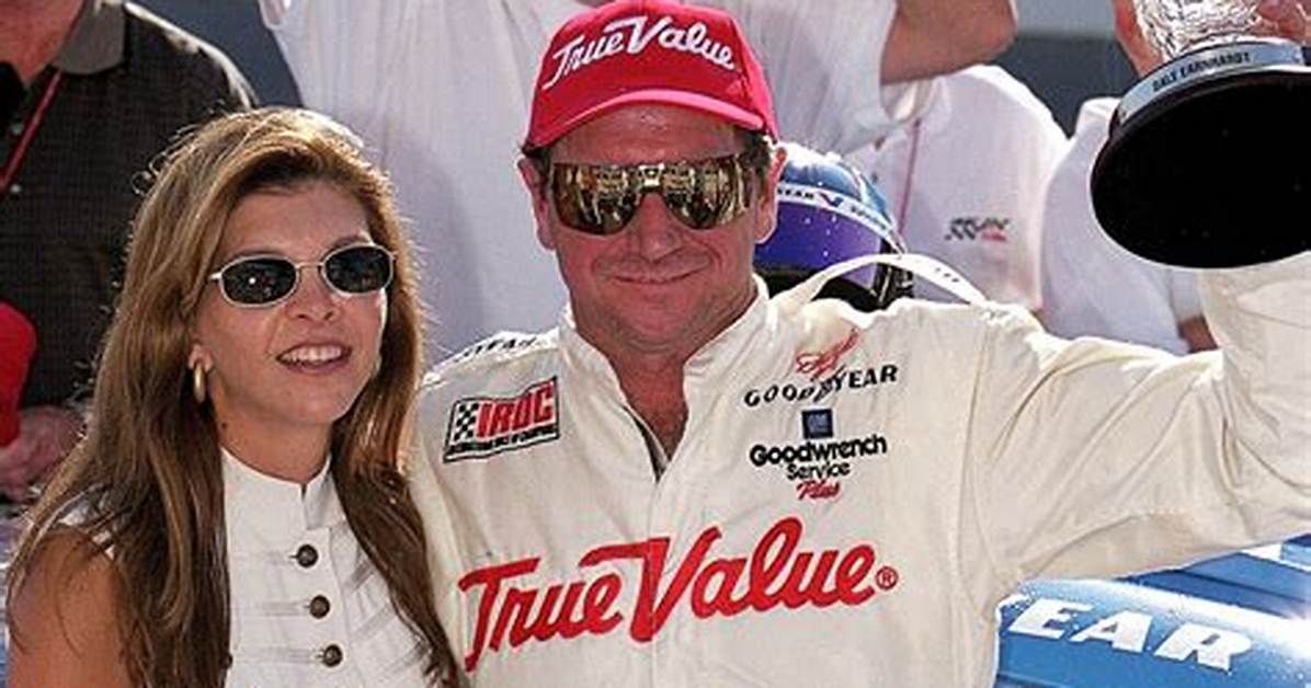 Teresa Earnhardt