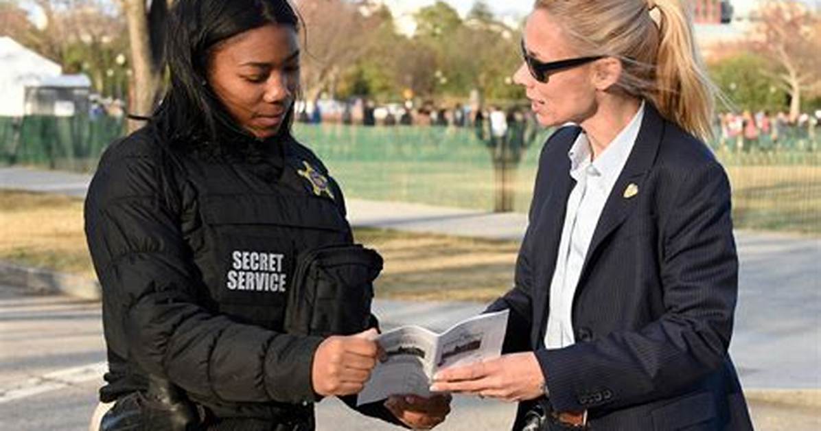 The Daughter of a Secret Service Agent Shares His Advice on Tiktok