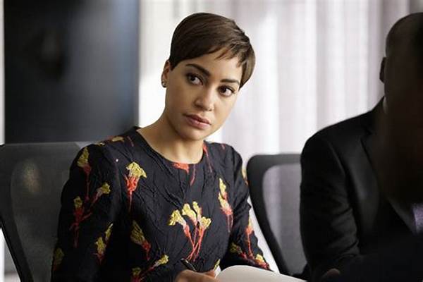 'The Good Fight's Cush Jumbo Is Also Preparing to Play Hamlet