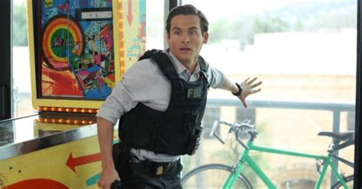 'The Rookie: Feds' Star Kevin Zegers Has Twin Daughters with His Wife