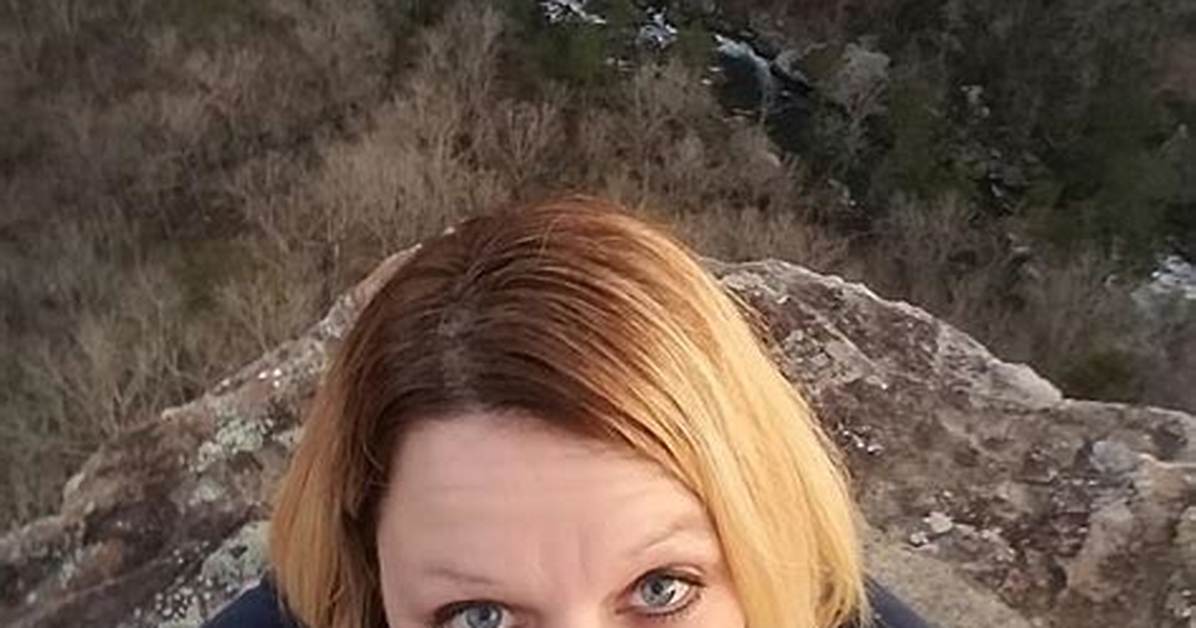 This Woman Posted a Photo of Herself to Get Roasted and Ended up Deleting Her Account