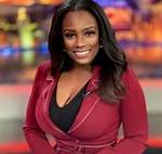 Tia Ewing Fox 32, Bio, Wiki, Age, Father, Dancing, Chicago, Salary, and Net Worth